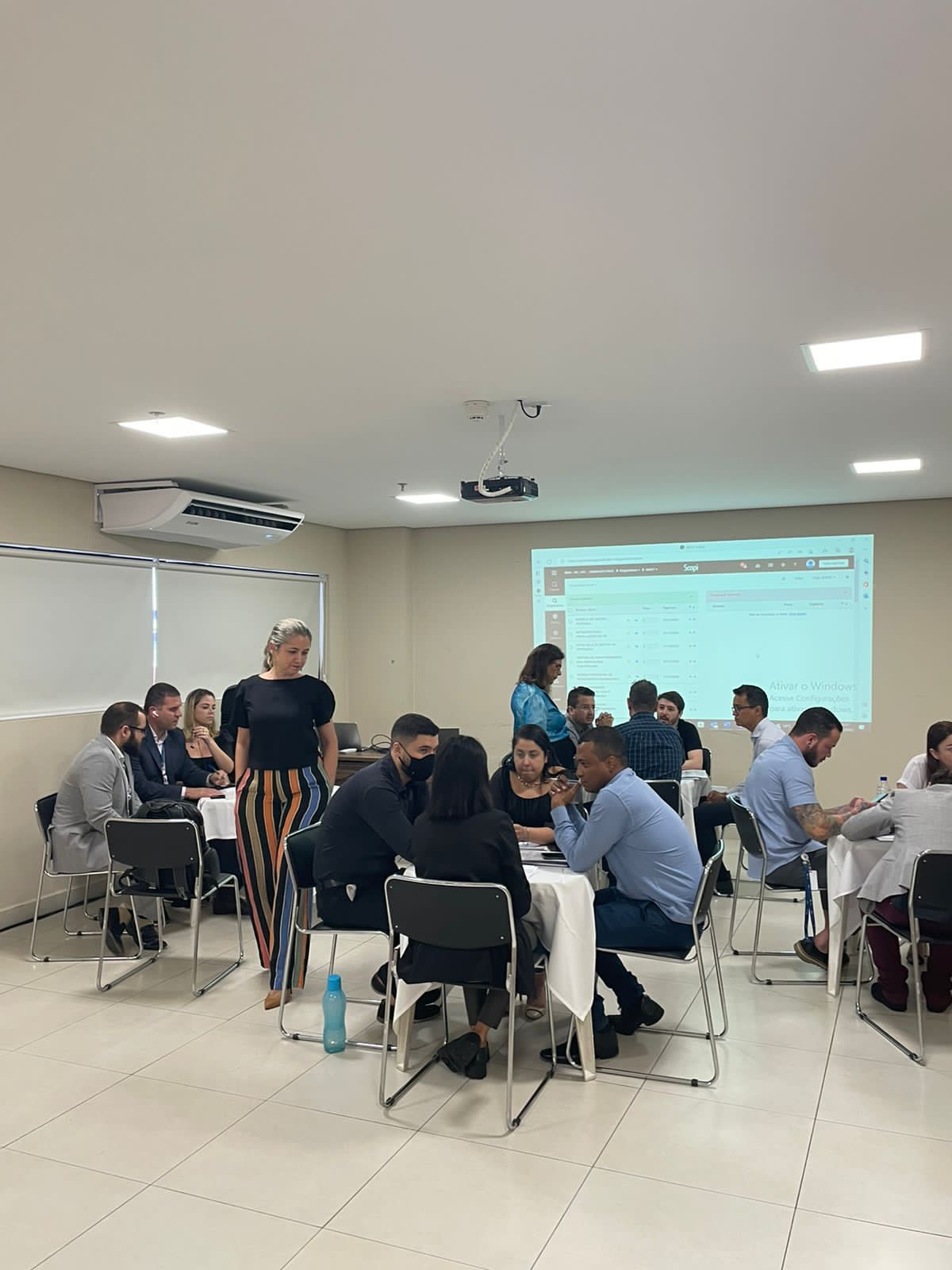 Workshop com grupos de lideranças